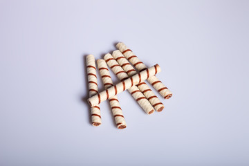 Wafer rolls with fillings