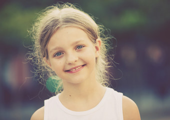 girl portrait outdoors