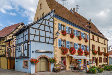 Obraz premium Ulica w Eguisheim, Alzacja, Francja