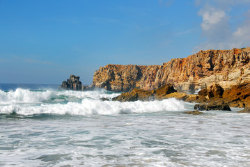 Fototapeta na wymiar praia do tonel, south portugal