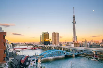 Poster Tokyo skyline met de Sumida rivier © f11photo