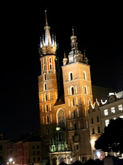 Fototapeta na wymiar St Marys Basilica in Krakow Poland