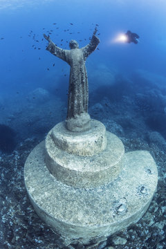 Cristo degli Abissi
