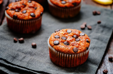 chocolate chips banana muffins