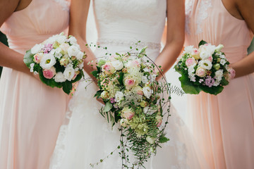 wedding flowers bride rings