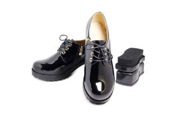 Care and protection shoes in bad weather