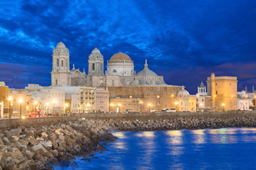 Cathedral de Cadiz in the evening © bbsferrari