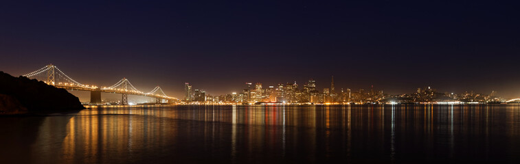 Fototapeta premium San Francisco Evening Skyline Panorama