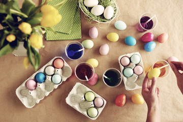 Homemade modern dyeing Easter eggs - obrazy, fototapety, plakaty