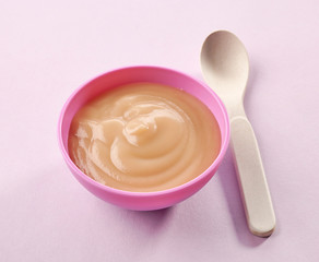 bowl of pureed apple