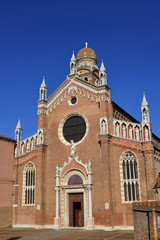 Fototapeta na wymiar Santa Maria dell'Orto beautiful gothic church in Venice