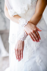 Obraz na płótnie Canvas beautiful Hands of the bride