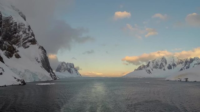Mountain Clouds in the Antarctic