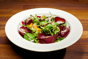 Green salad with vegtables.