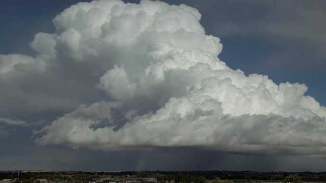 Shallow Thunderstorm Manages to Drop Hail