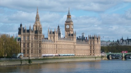 Fototapeta na wymiar Palais de Westminster à Londres (Royaume-Uni)