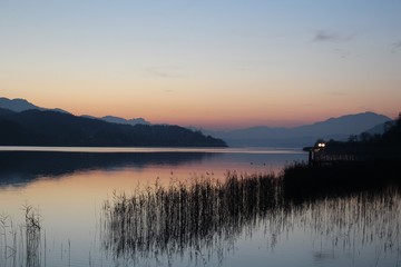 Fototapeta premium Sunset at lake