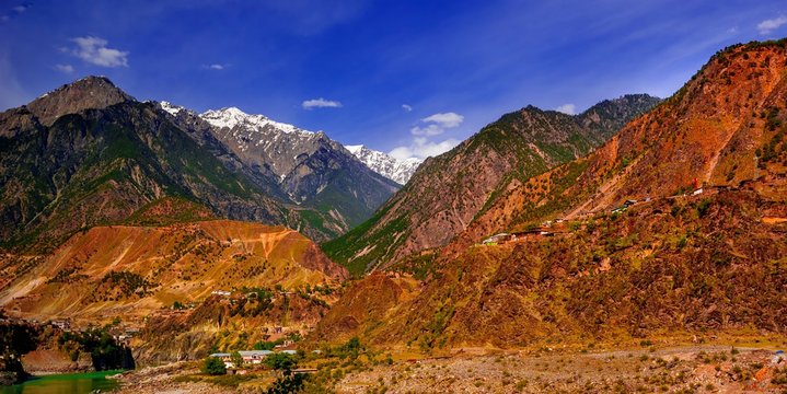 small village nearby the boarder of India and Pakistan