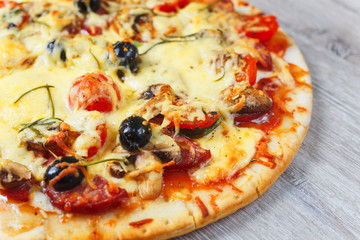 Pizza with Mozzarella Cheese, Fresh Tomato and Mushrooms