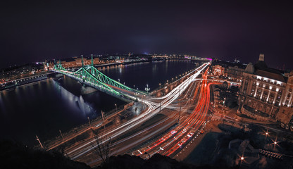 Night traffic near the river © Krisztin