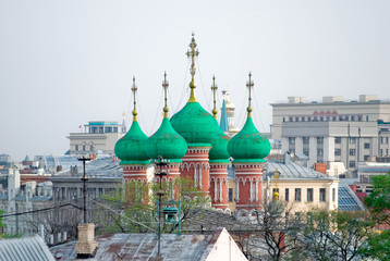 Moscow. The domes of the Church of St. Sergius of Radonezh in vysokopetrovsky monastery © urza