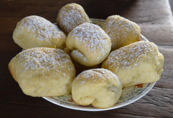 Goldish Czech Traditional Wedding Curds Cakes