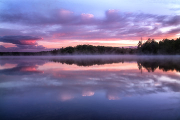 Fototapeta na wymiar Fog on Hagerman Lake
