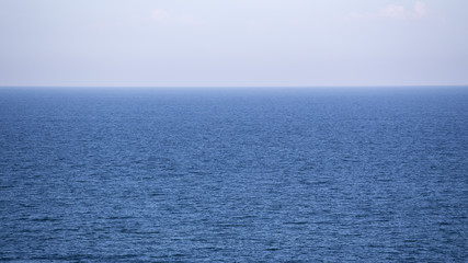 Fototapeta premium blue calm sea and horizon for texture and background