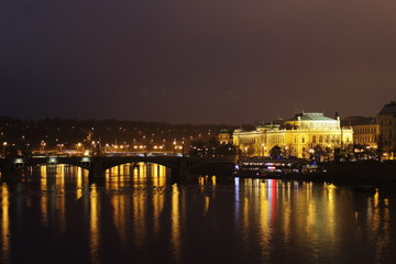 Fototapeta na wymiar Charles Bridge, Prague by night, the famous romantic capital of Chech republic, Europe. 