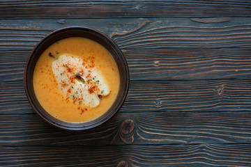 Pumpkin soup with pears