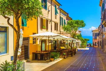 Foto op Plexiglas Straat van het dorp Capoliveri op het eiland Elba, Toscane, Italië, Europa. © Serenity-H