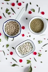 Fototapeten Bowls of various vegetables (lentils, chickpeas and beans) © Eduardo López