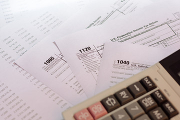 Obraz premium US tax form with pen taxation concept