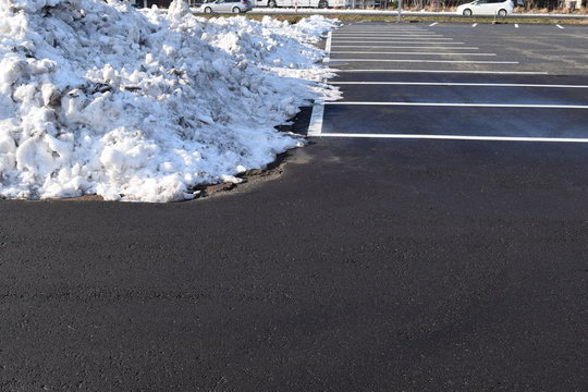 除雪後の駐車場