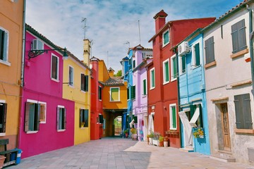 Fototapeta na wymiar Burano case colorate 