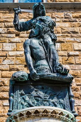 Florenz, Judith enthauptet Holofernes