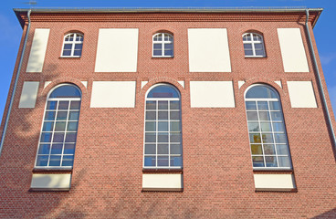 Gegliederte Klinkerfassade