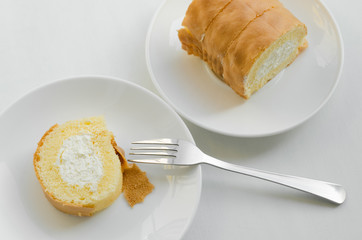 Vanilla Cake Roll for Breaking Time.