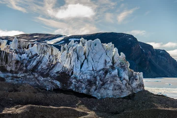 Fototapeten Arctica Arctic landscape with glacier in Svalbard, Spitsbergen  © Alexey Seafarer