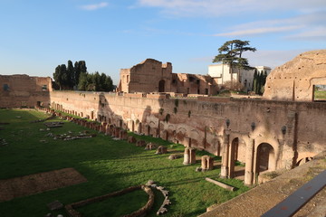 Ruines au sein du forum