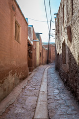 Narrow street in Abyaneh - one of the oldest villages in Iran
