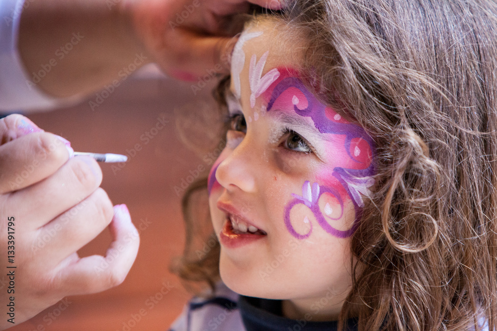 Wall mural Face Painting