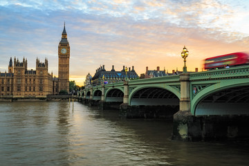Fototapeta na wymiar Big Ben and Westminster bridge in London, Uk.