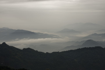 Fototapeta premium Abstract black and white fog and cloud mountain