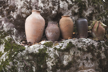 This jug on the rocks