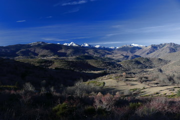 Fototapeta premium Montagnes du Donezan dans les Pyrénées