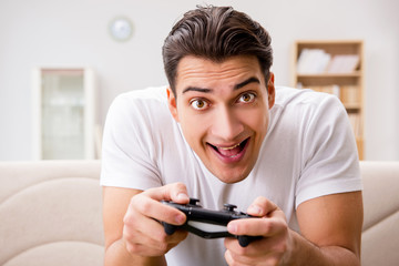 Man addicted to computer games