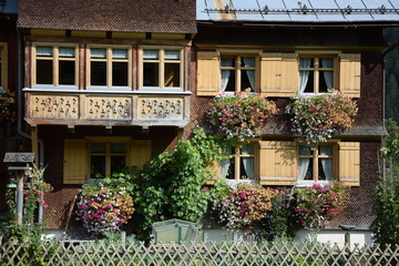 Fototapeta na wymiar Haus im Bregenzerwald