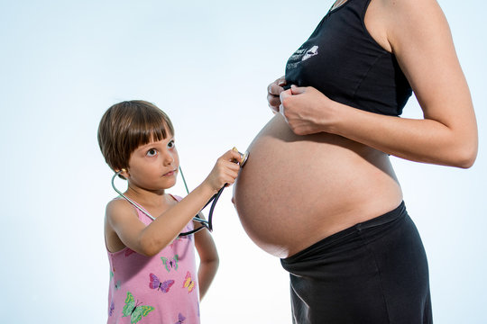 Listening mother's tummy