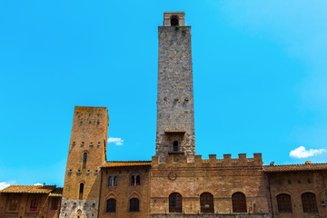 Obraz premium stare budynki w San Gimignano we Włoszech